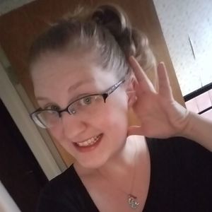 Meet your Posher, Kaila